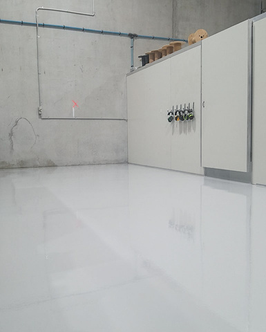 Epoxy floor installation for workshops and workspaces in Perth WA